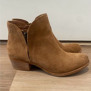 Lucky Brand block heel suede boots